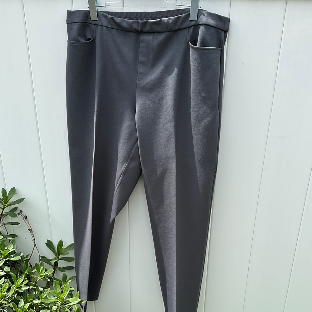 Susan Graver Gray Ponte Knit Pants